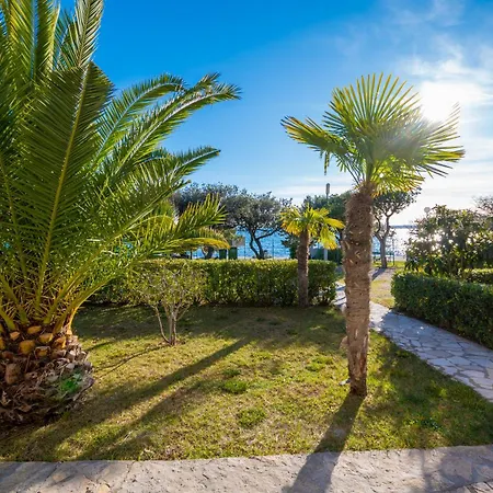 Malic Apartamento Petrcane