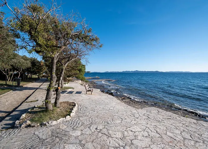 Malic Апартаменты *