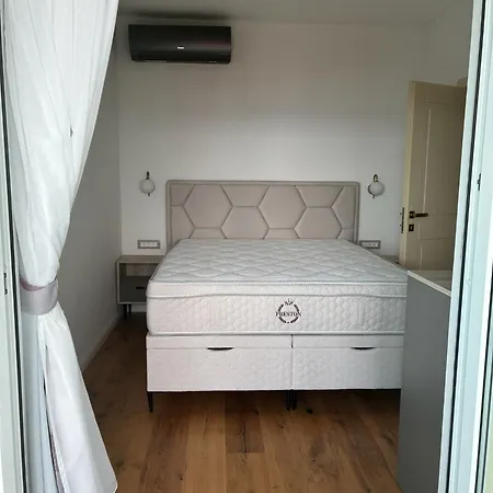 Malic 아파트 돈제페트레케인